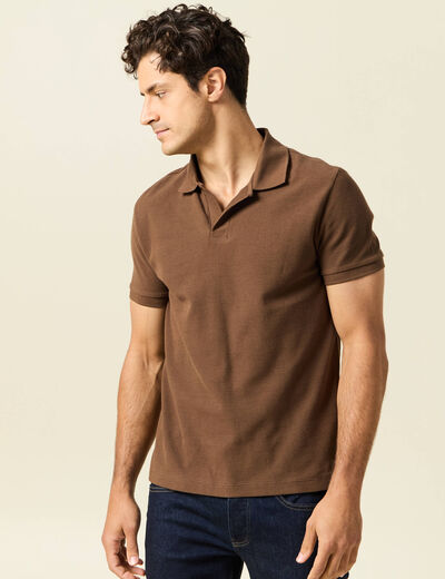 Polo cintré col cubain manches courtes marron homme