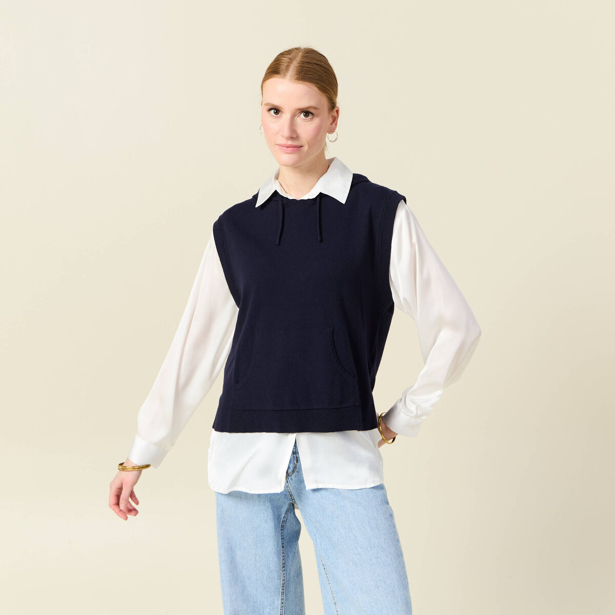 Pull sans manches capuche bleu marine femme