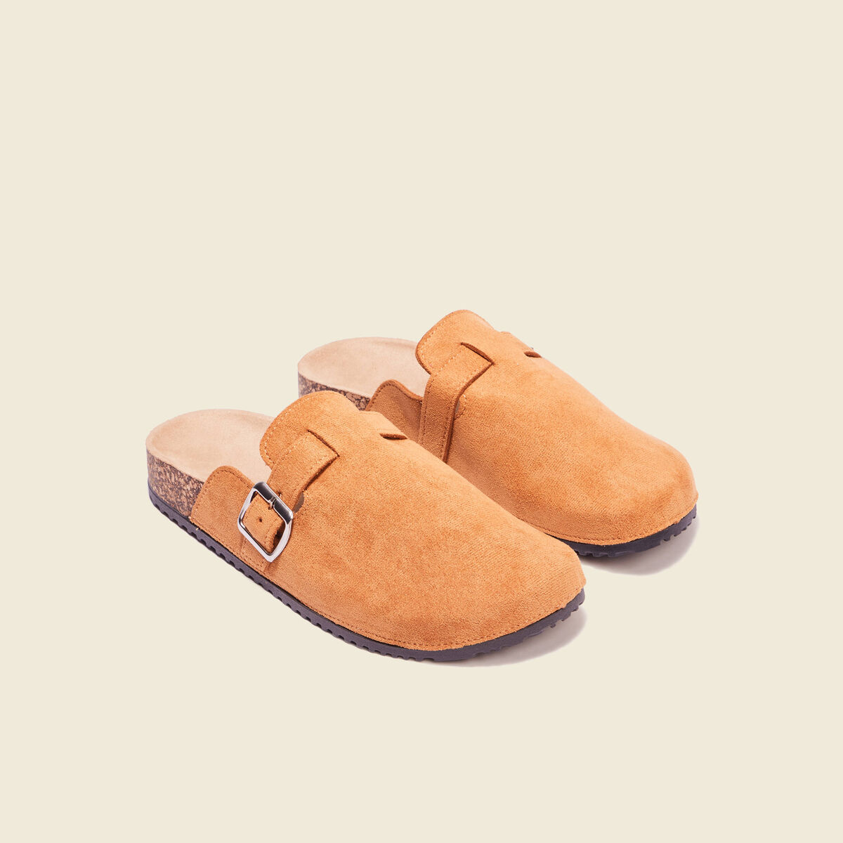 Mules plates su&eacute;dine camel femme