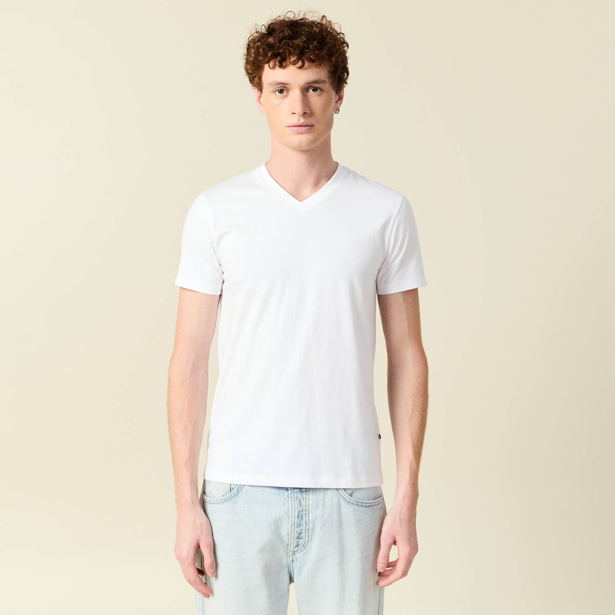 T-shirt col V homme Instinct blanc homme