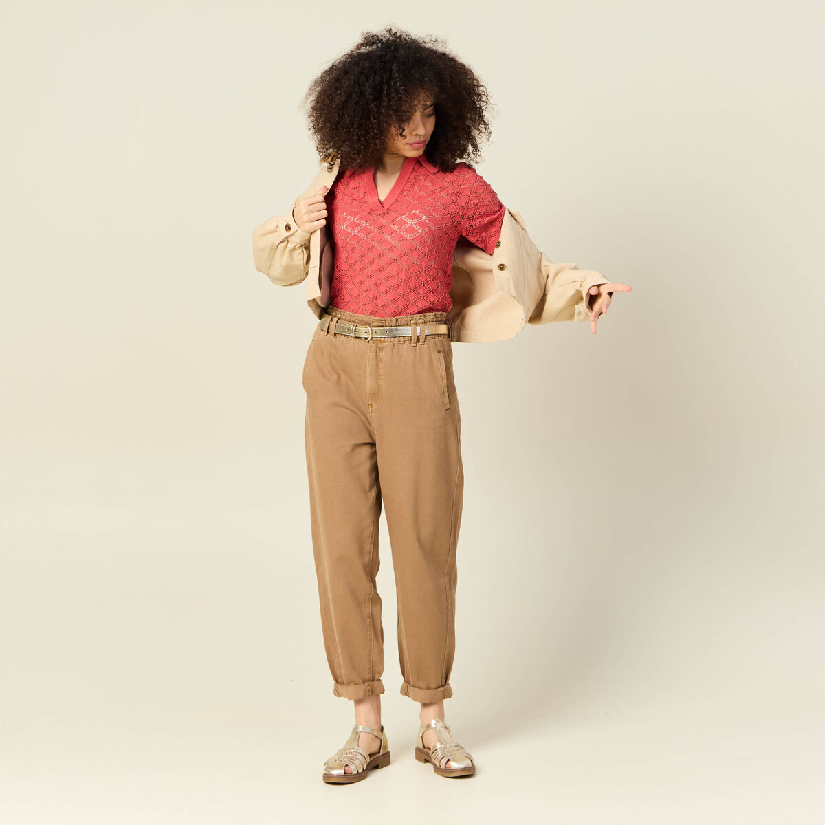 Pull manches courtes ajouré rouge femme