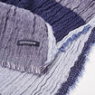 Foulard effet froiss&eacute; bleu marine homme