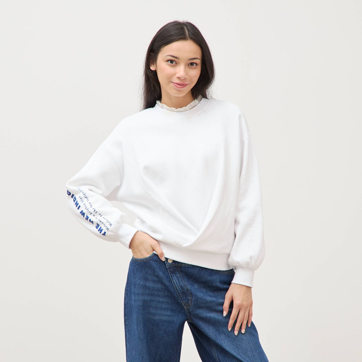 Sweat droit col rond manches longues blanc femme