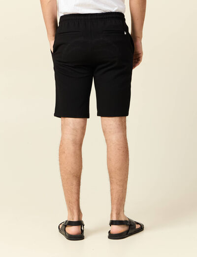 Short droit avec cordon noir homme