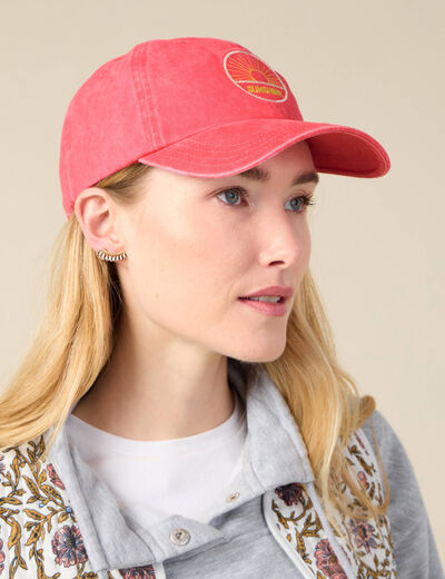 Casquette en jean brodée rouge corail femme