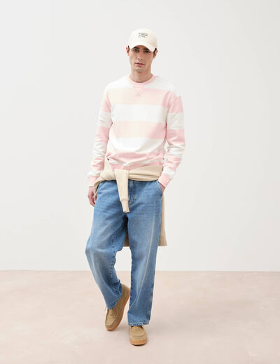 Sweat ray&eacute; col rond manches longues rose poudr&eacute;e homme