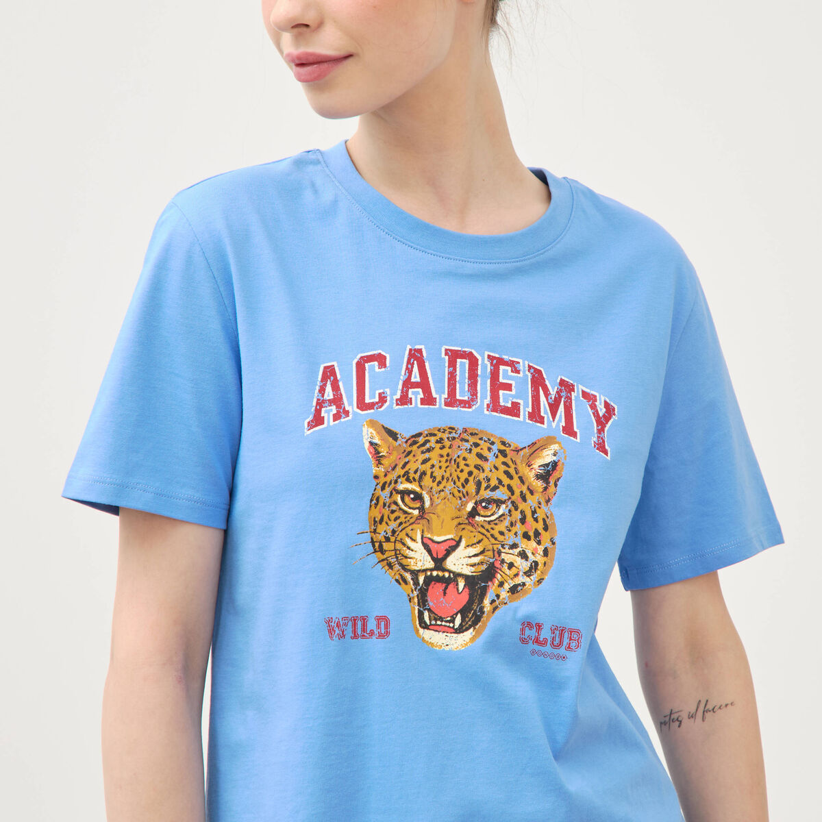 T-shirt droit col rond manches courtes bleu clair femme