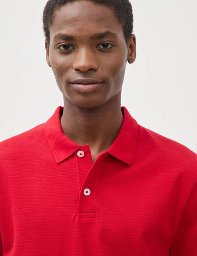 Polo cintr&eacute; en coton manches courtes rouge homme