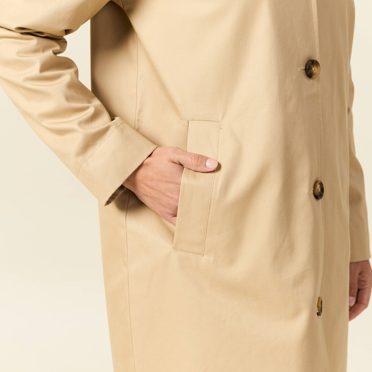 Trench long enduit beige femme