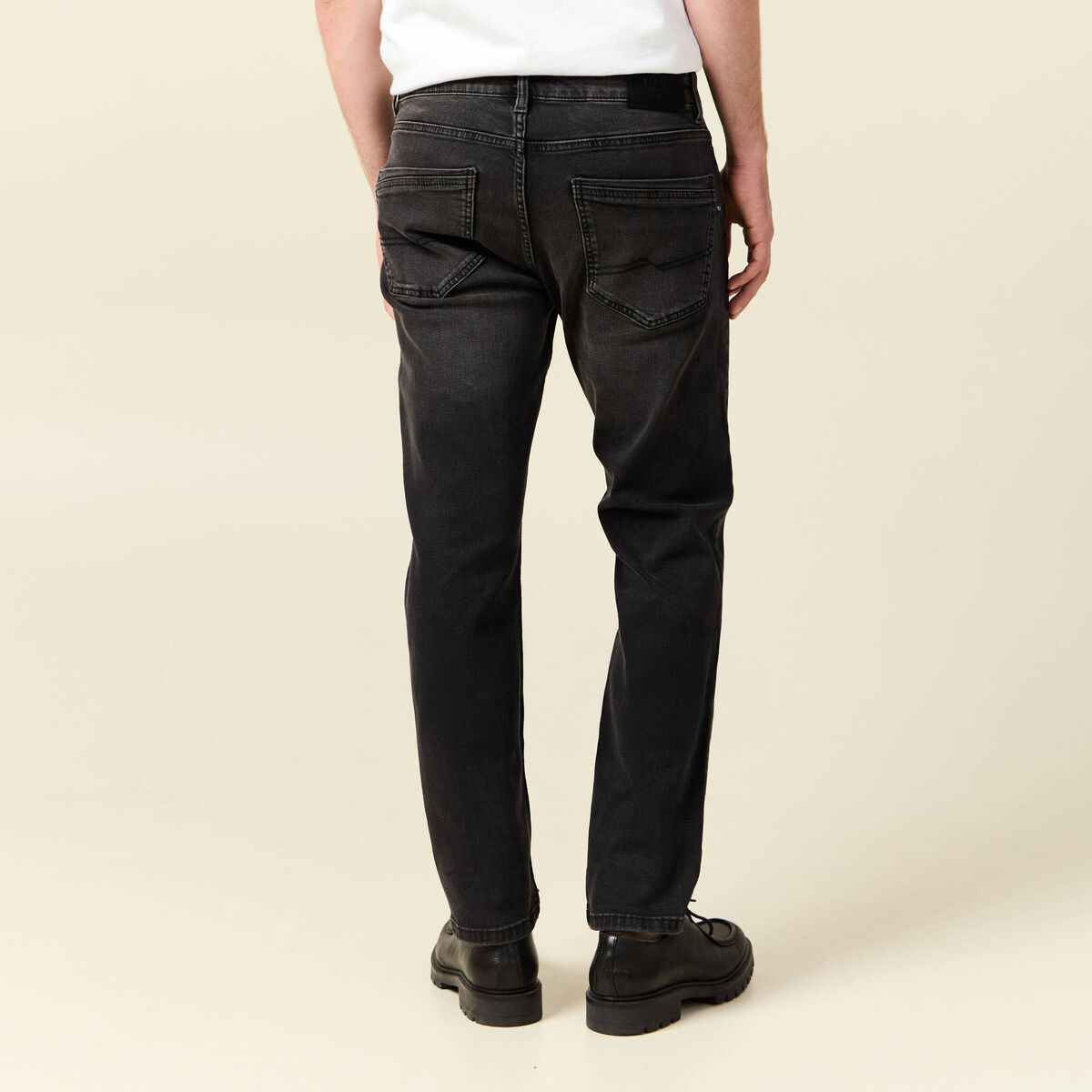 Jeans slim 5 poches longueur 32 denim noir homme