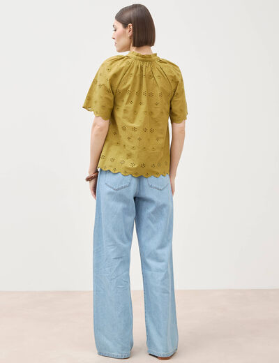 Blouse col v manches 3/4 en coton brod&eacute;e vert olive femme
