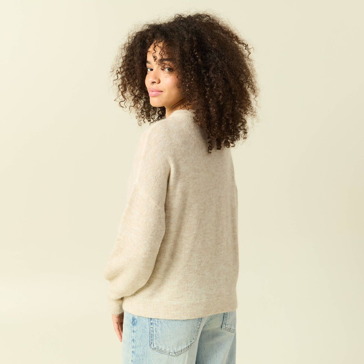 Pull col rond manches longues beige femme