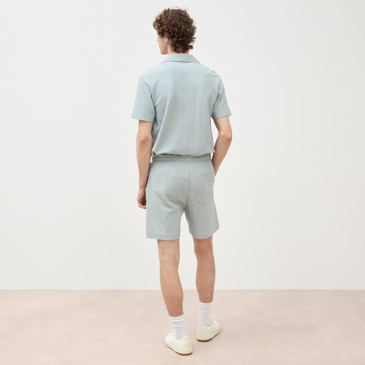 Short droit avec cordon vert clair homme