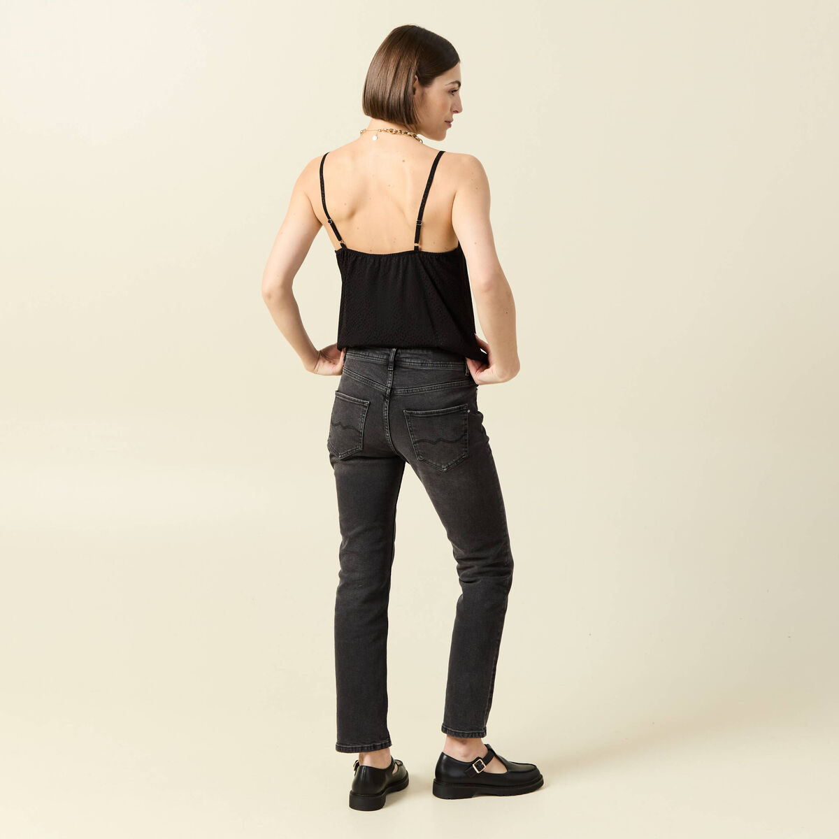 Jeans slim taille standard 7/8&egrave;me denim noir femme