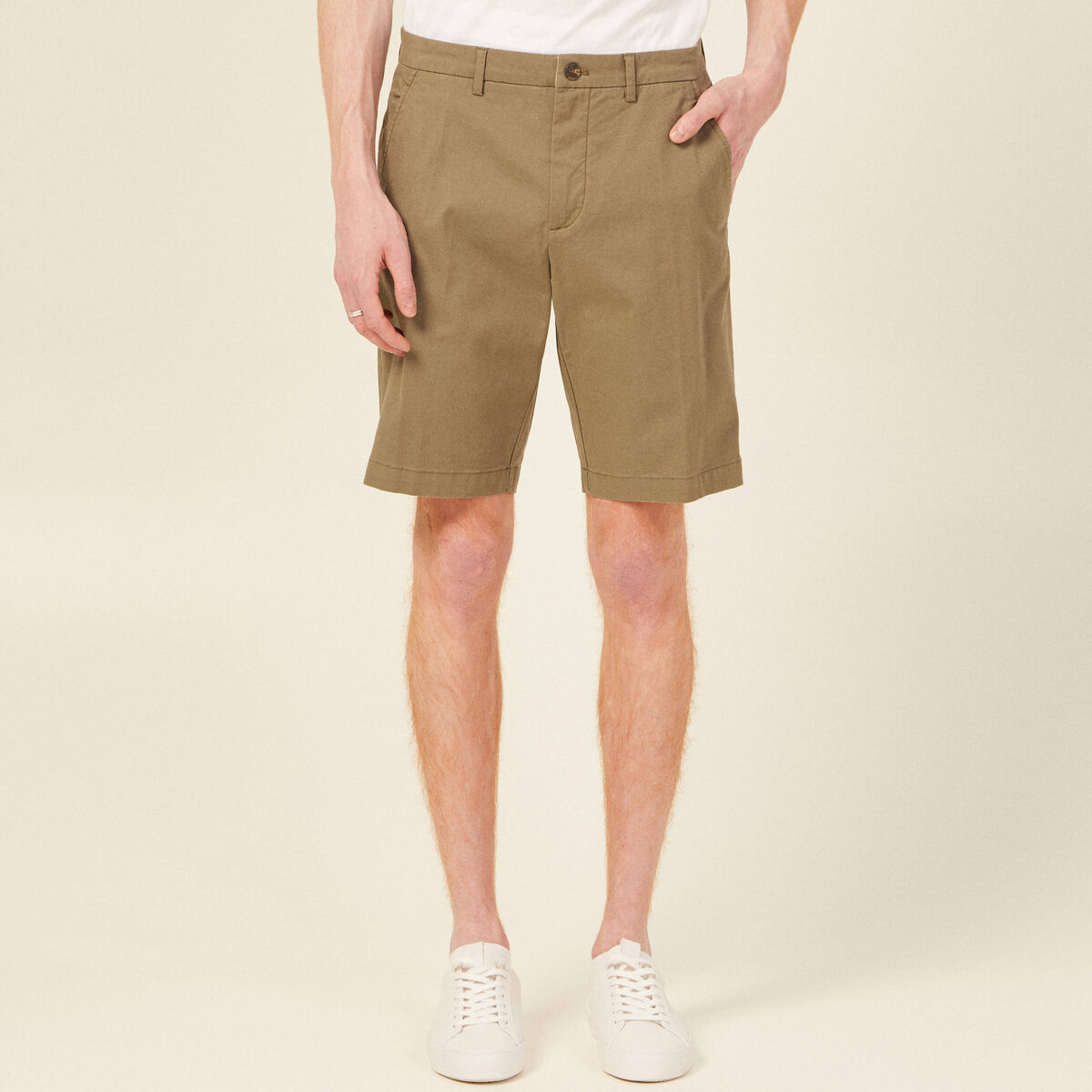 Short vert kaki homme