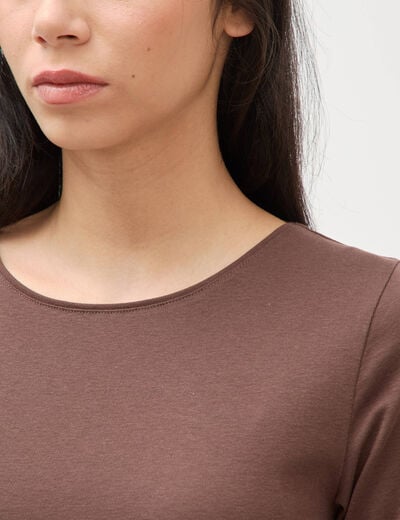 T-shirt cintr&eacute; manches longues col rond marron femme