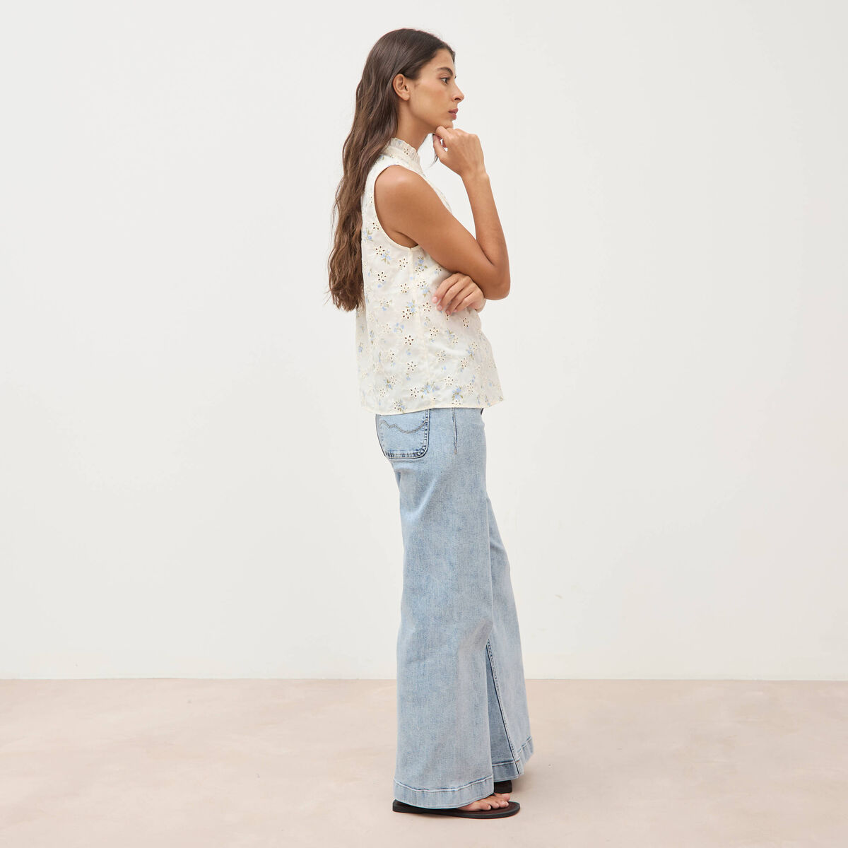 Blouse droite sans manches col montant bleu femme