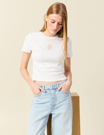 T-shirt ajust&eacute; cropped col rond ivoire femme