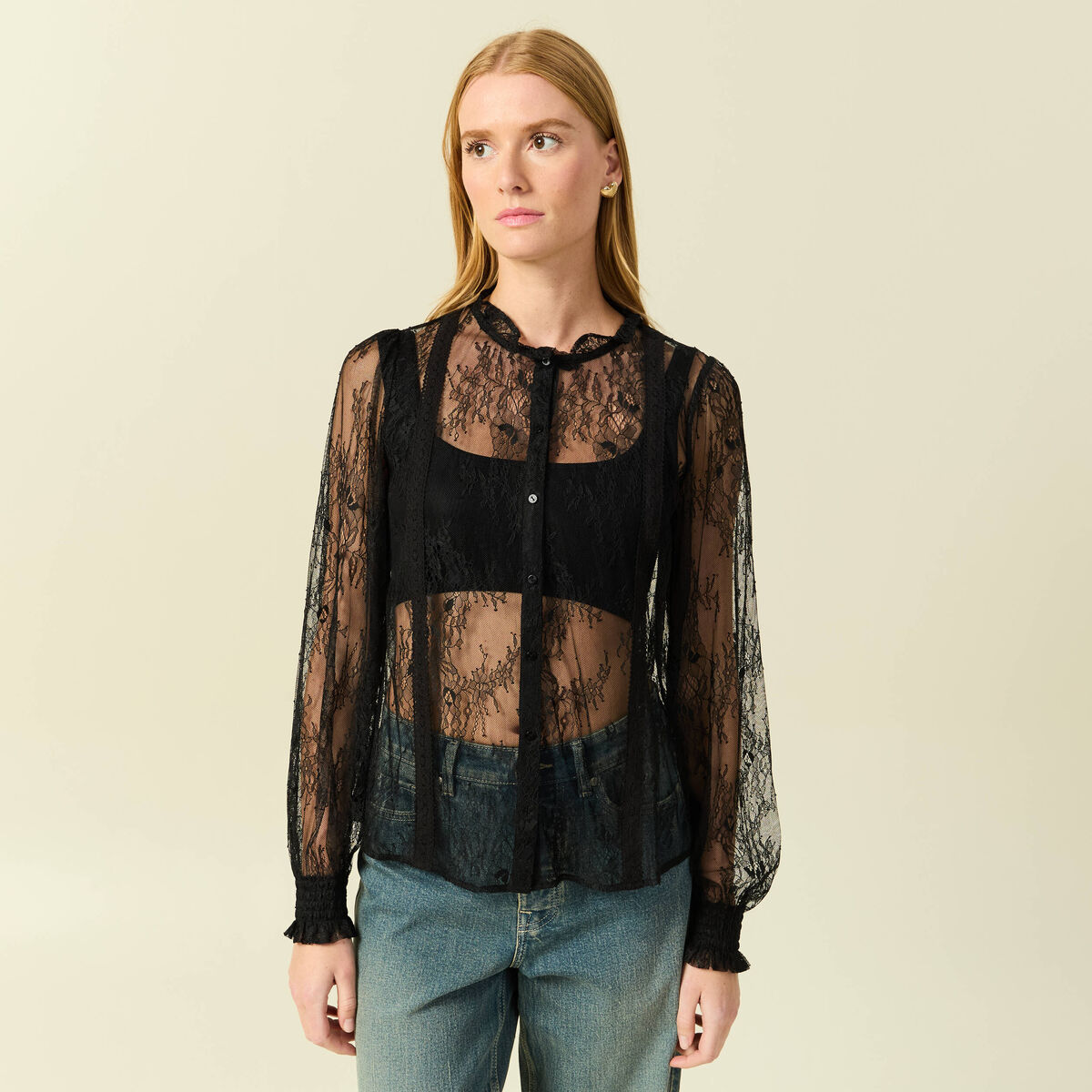 Chemise en dentelle manches longues noir femme