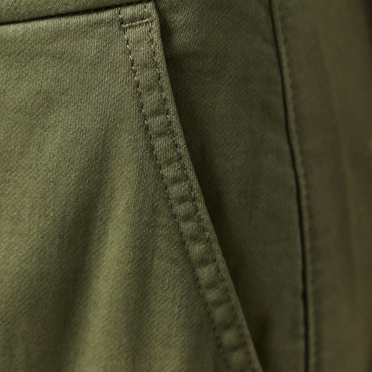 Pantalon cargo battle 7/8ème vert kaki femme