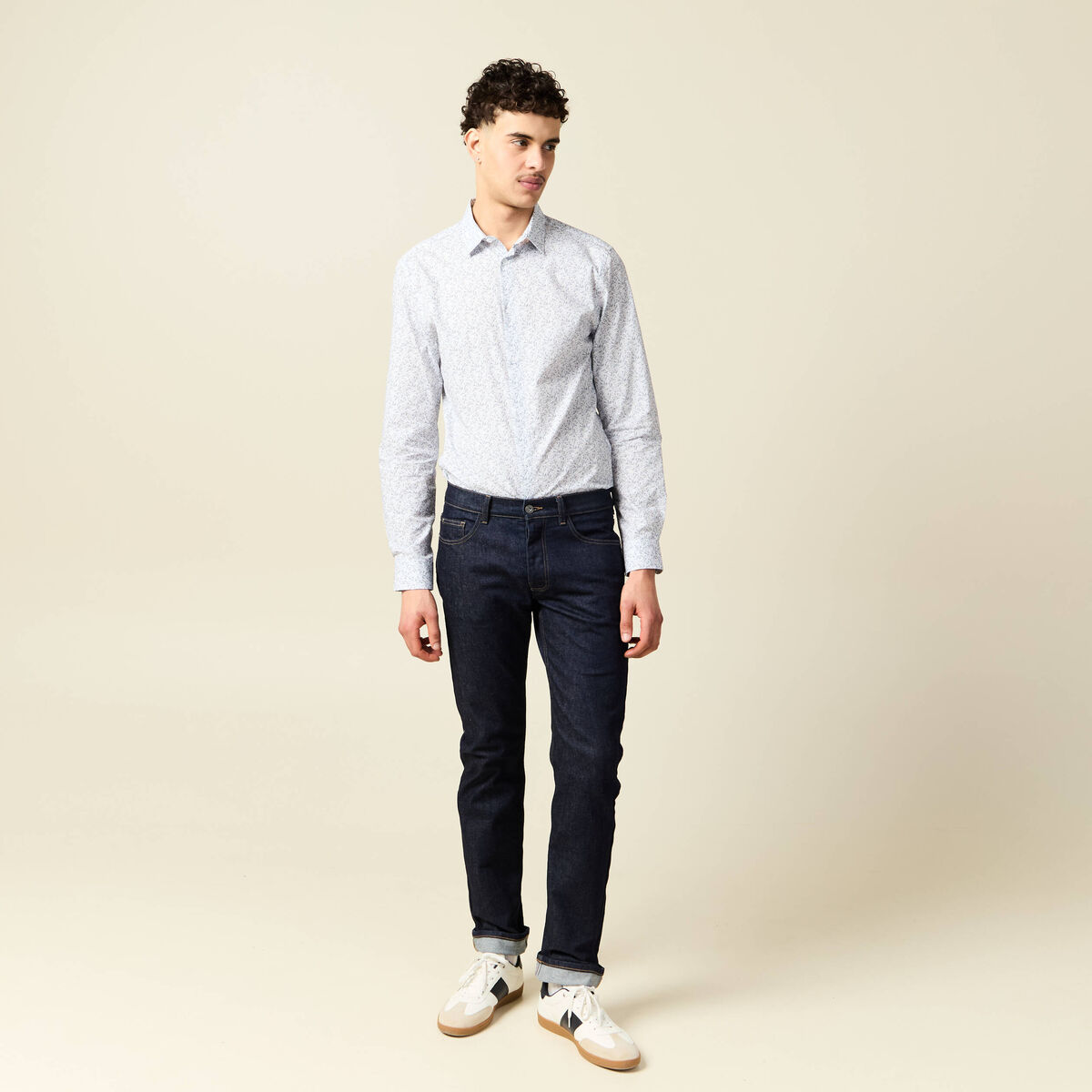 Chemise cintr&eacute;e en coton manches longues gris homme