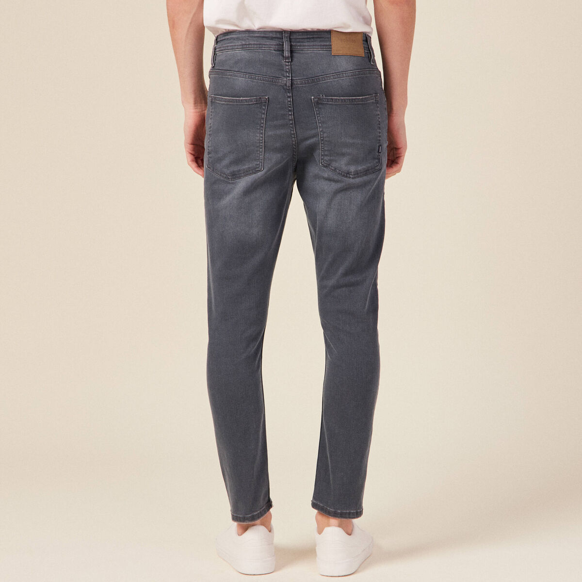Jeans tapered 5 poches denim gris homme