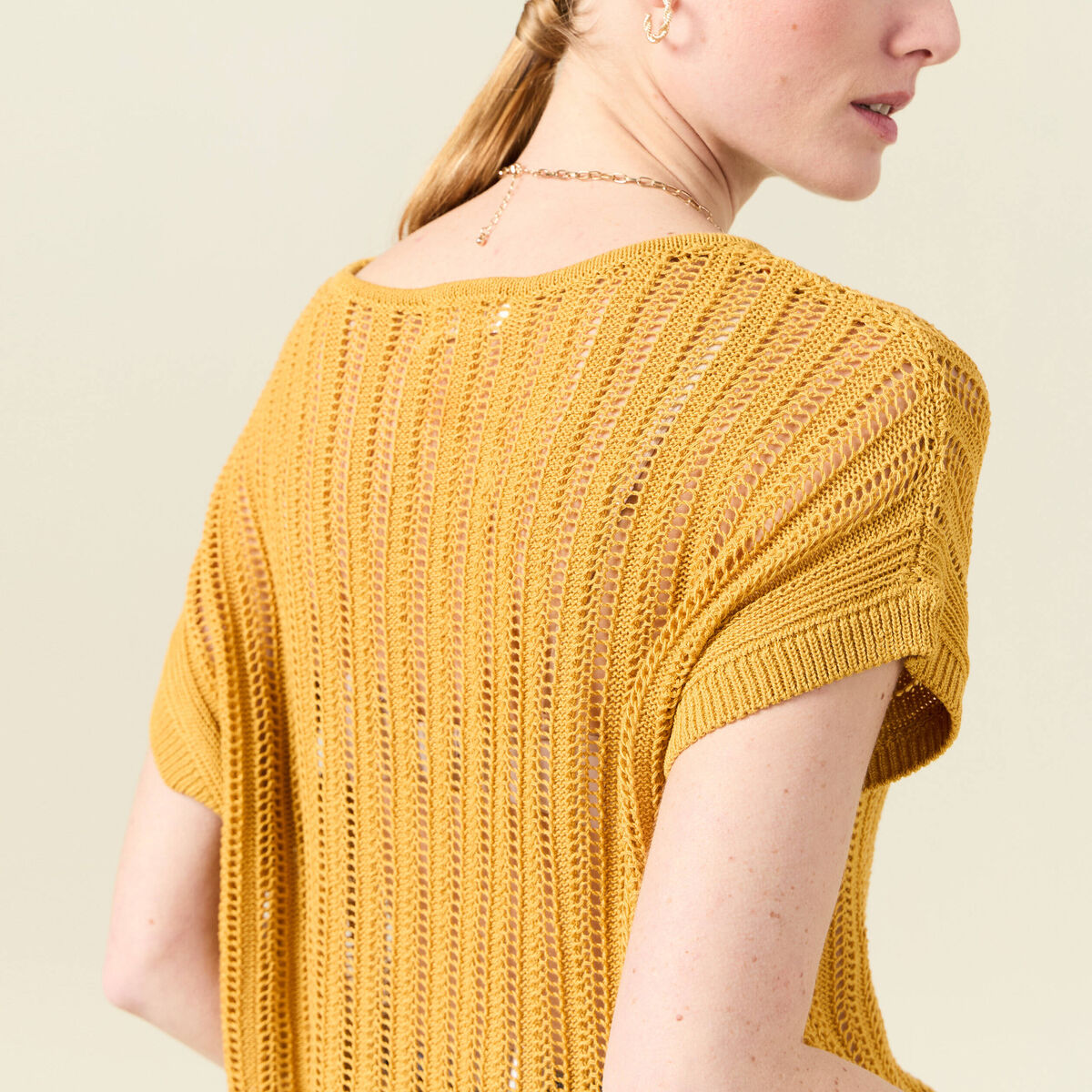 Pull oversize ajour&eacute; col bateau jaune femme