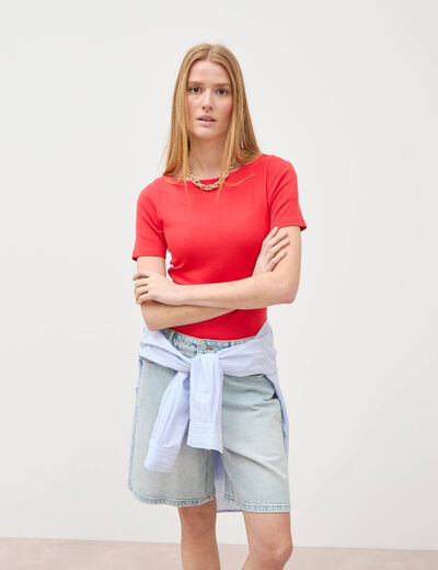 T-shirt ajust&eacute; manches courtes rouge fonc&eacute; femme