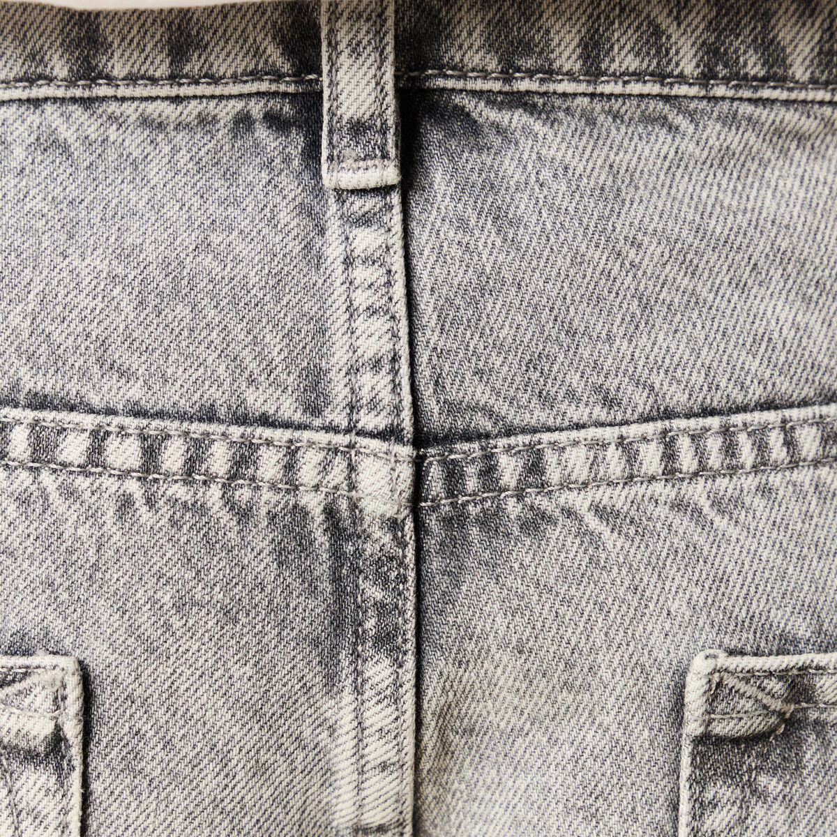Jeans large 5 poches longueur 32 denim snow gris homme