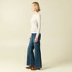 T-shirt cintr&eacute; manches longues col rond creme femme