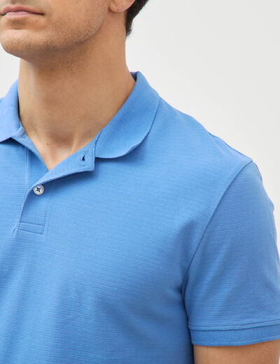 Polo cintr&eacute; en coton manches courtes bleu violet homme