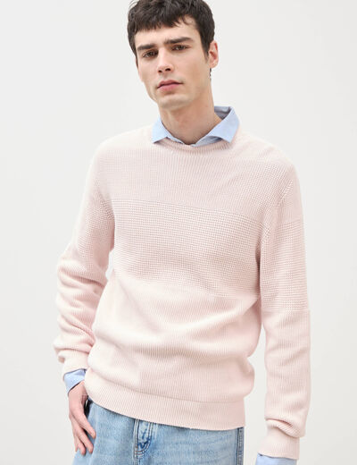 Pull col rond manches longues en coton rose poudr&eacute;e homme
