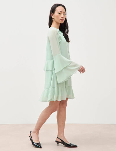 Robe courte &eacute;vas&eacute;e manches longues vert pastel femme