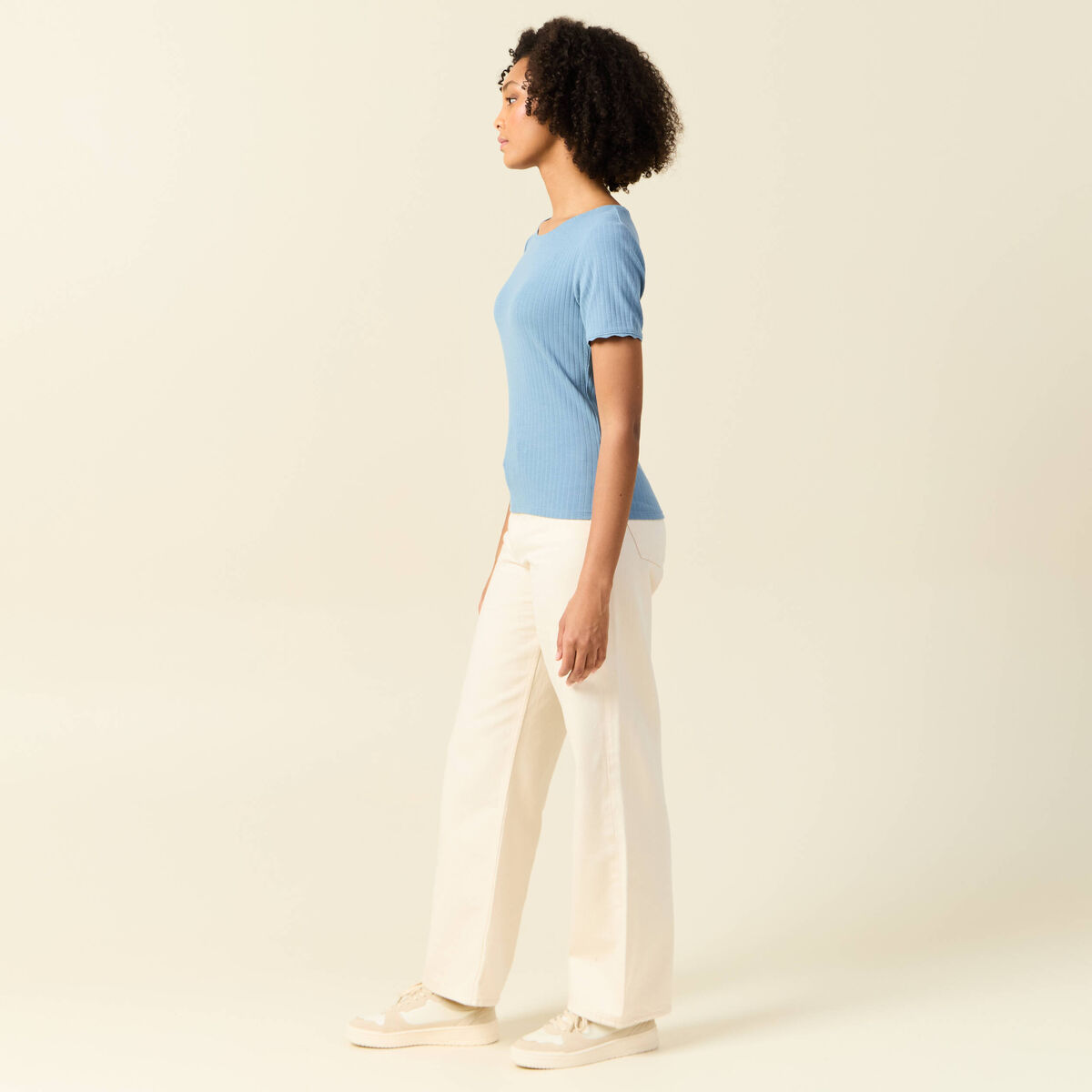 T-shirt manches courtes côtelé bleu clair femme