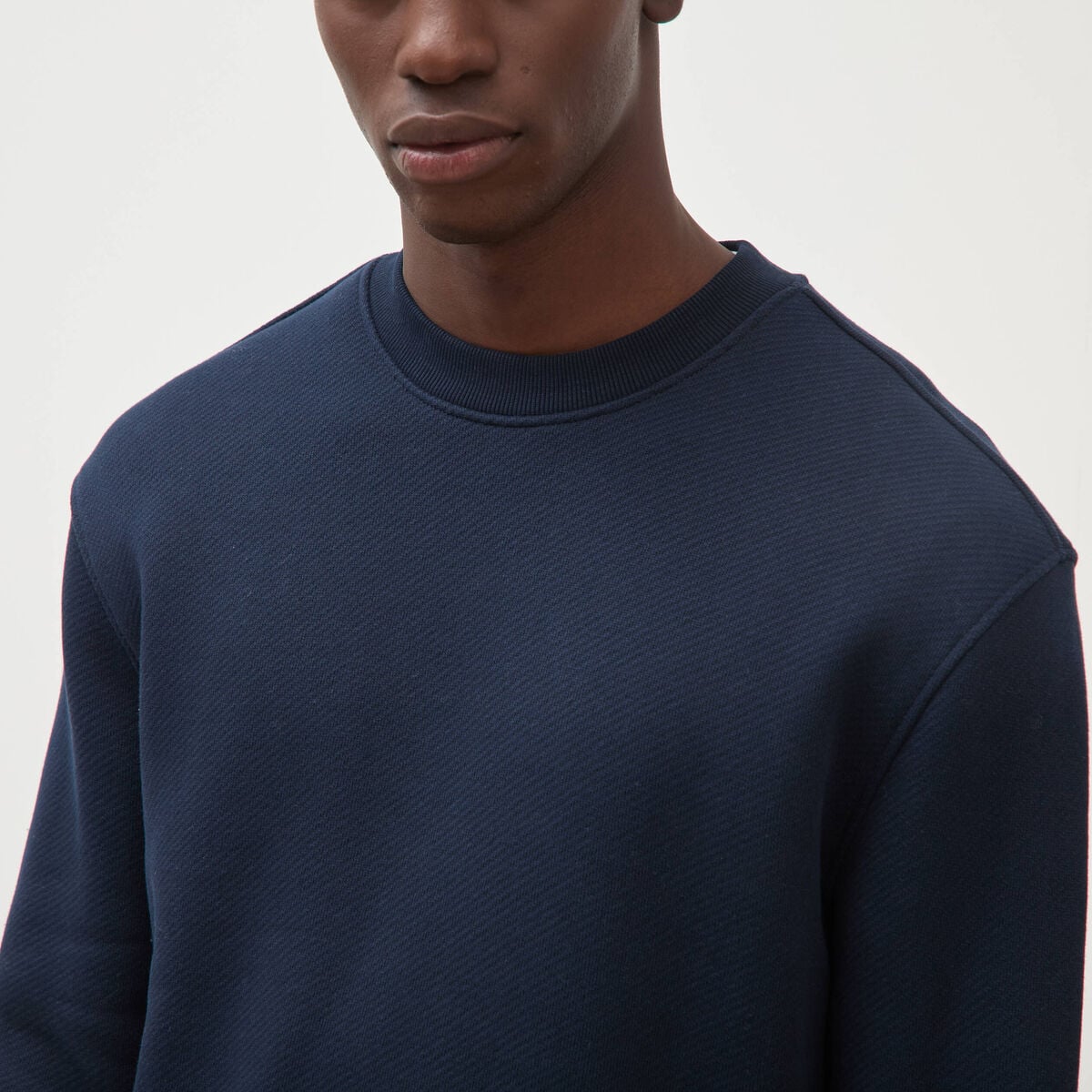 Sweat manches longues bleu marine homme