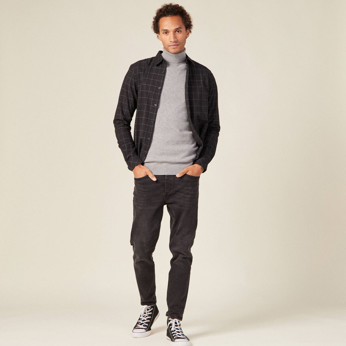 Chemise manches longues gris fonc&eacute; homme