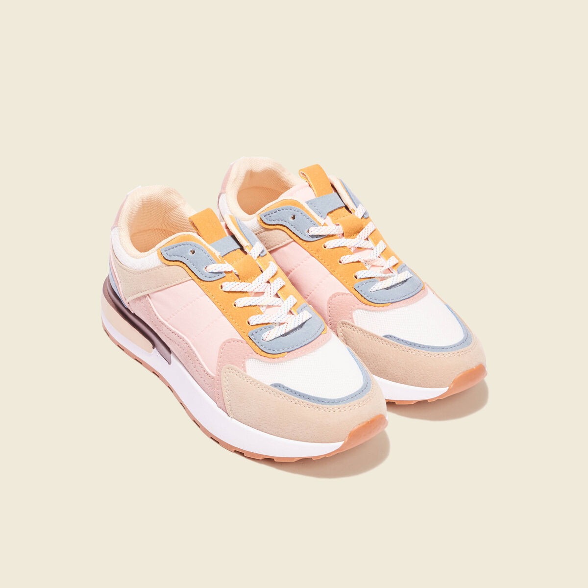 Baskets joggers &agrave; lacets rose poudr&eacute;e femme