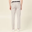 Pantalon chino longueur 32 avec ceinture gris fonc&eacute; homme