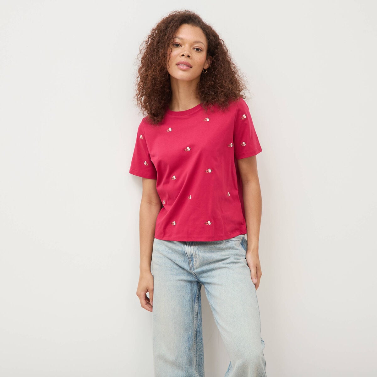 T-shirt droit col rond brod&eacute; en coton rouge clair femme