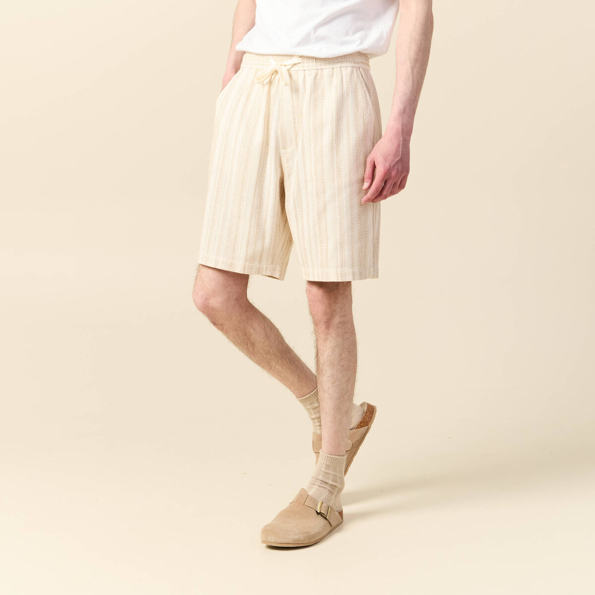 Short droit en tricot ecru homme