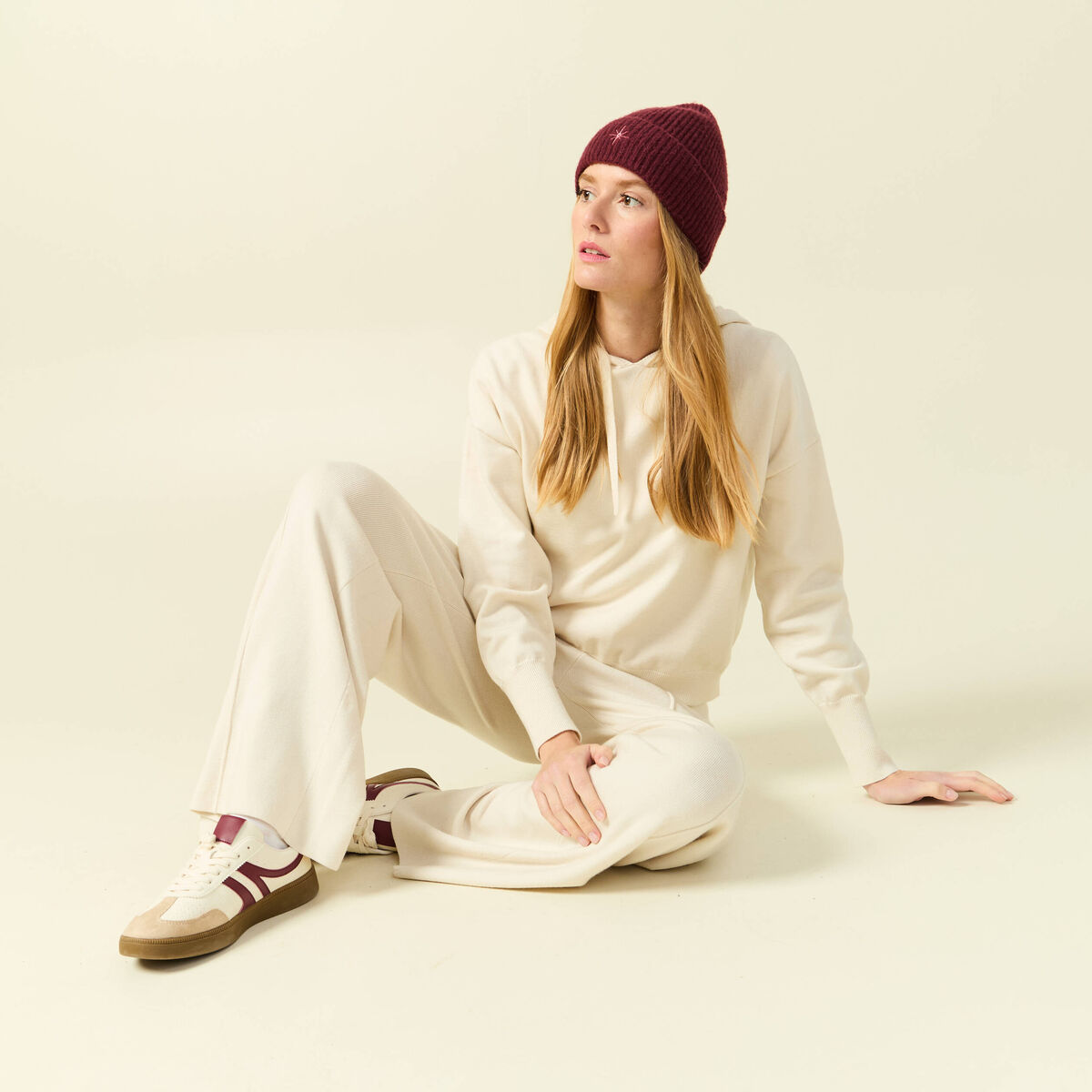 Pantalon large taille haute en maille creme femme