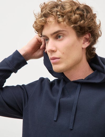 T-shirt &agrave; capuche bleu marine homme