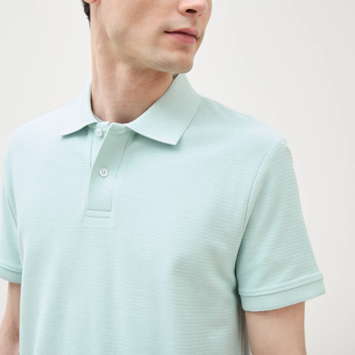 Polo cintr&eacute; manches courtes bleu gris homme