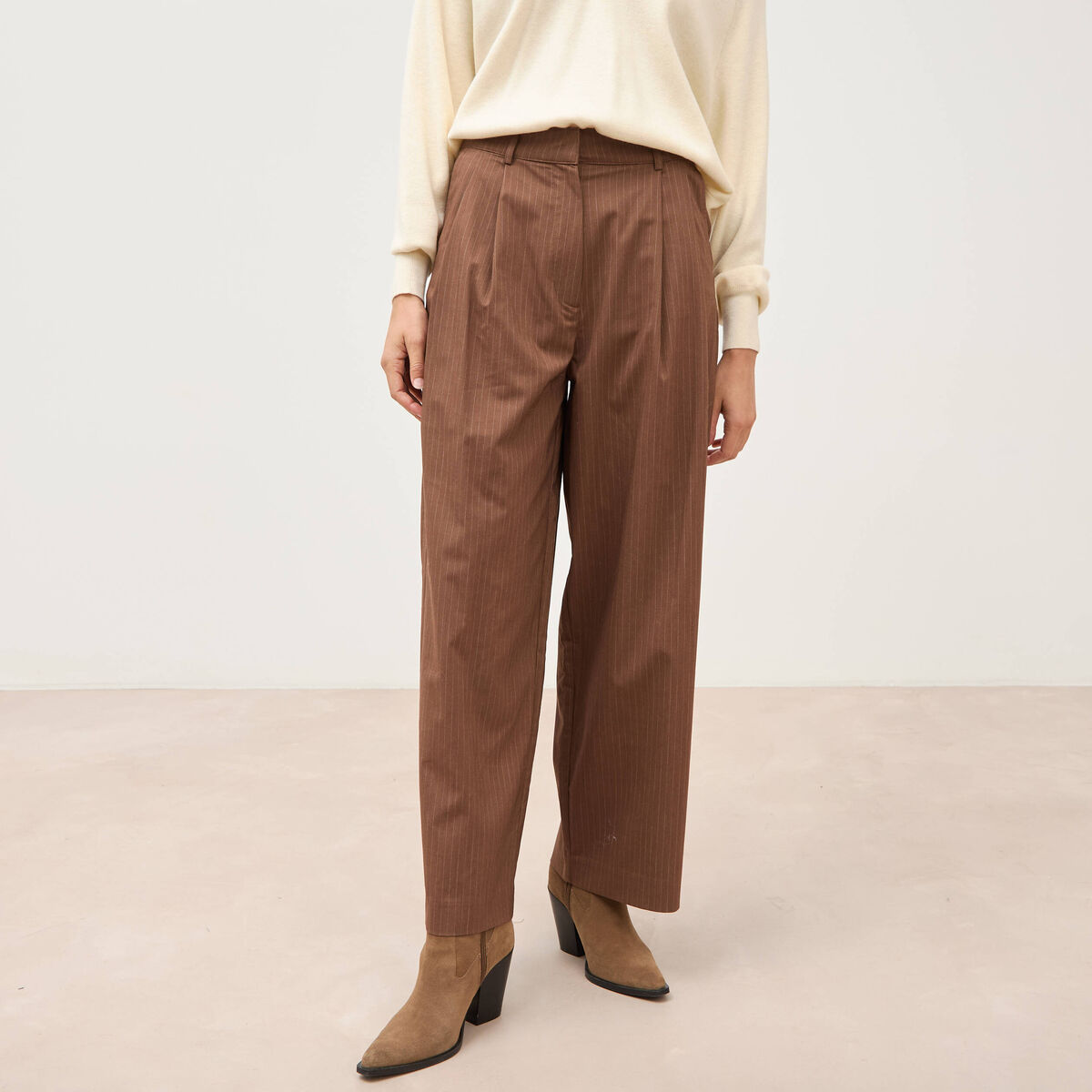 Pantalon large ray&eacute; taille standard marron fonc&eacute; femme
