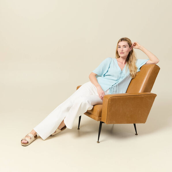 blouse manches courtes nouee bleu pastel femme Blouse manches courtes nouée bleu pastel femme