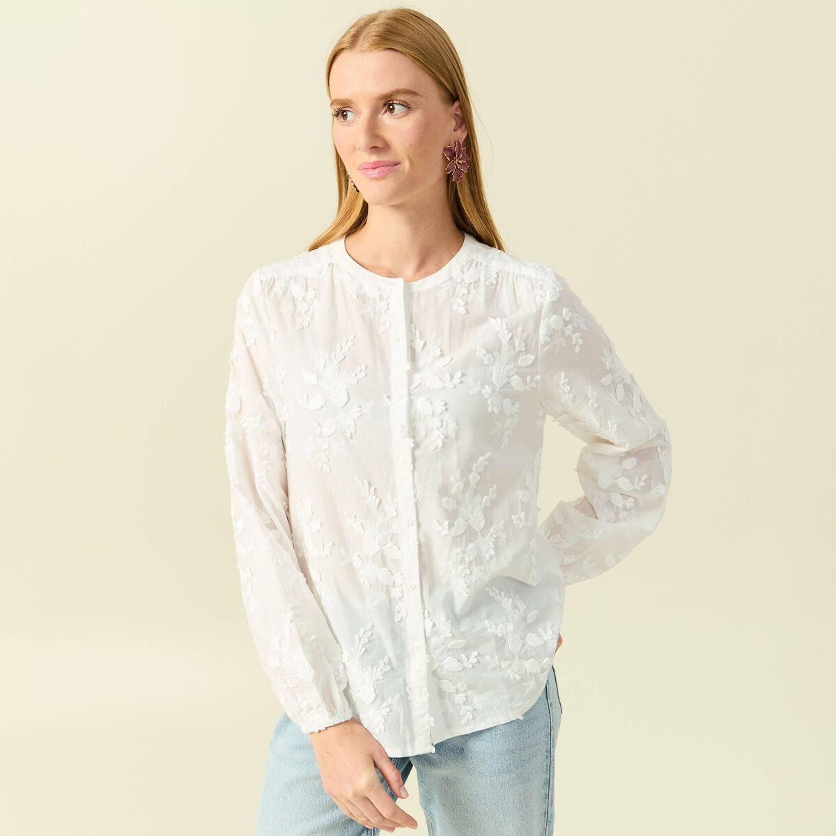 Chemise col rond manches longues brod&eacute;e ecru femme
