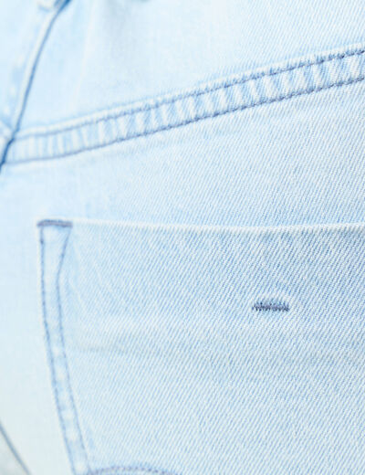 Short boyfriend ceinturé jean denim bleach femme