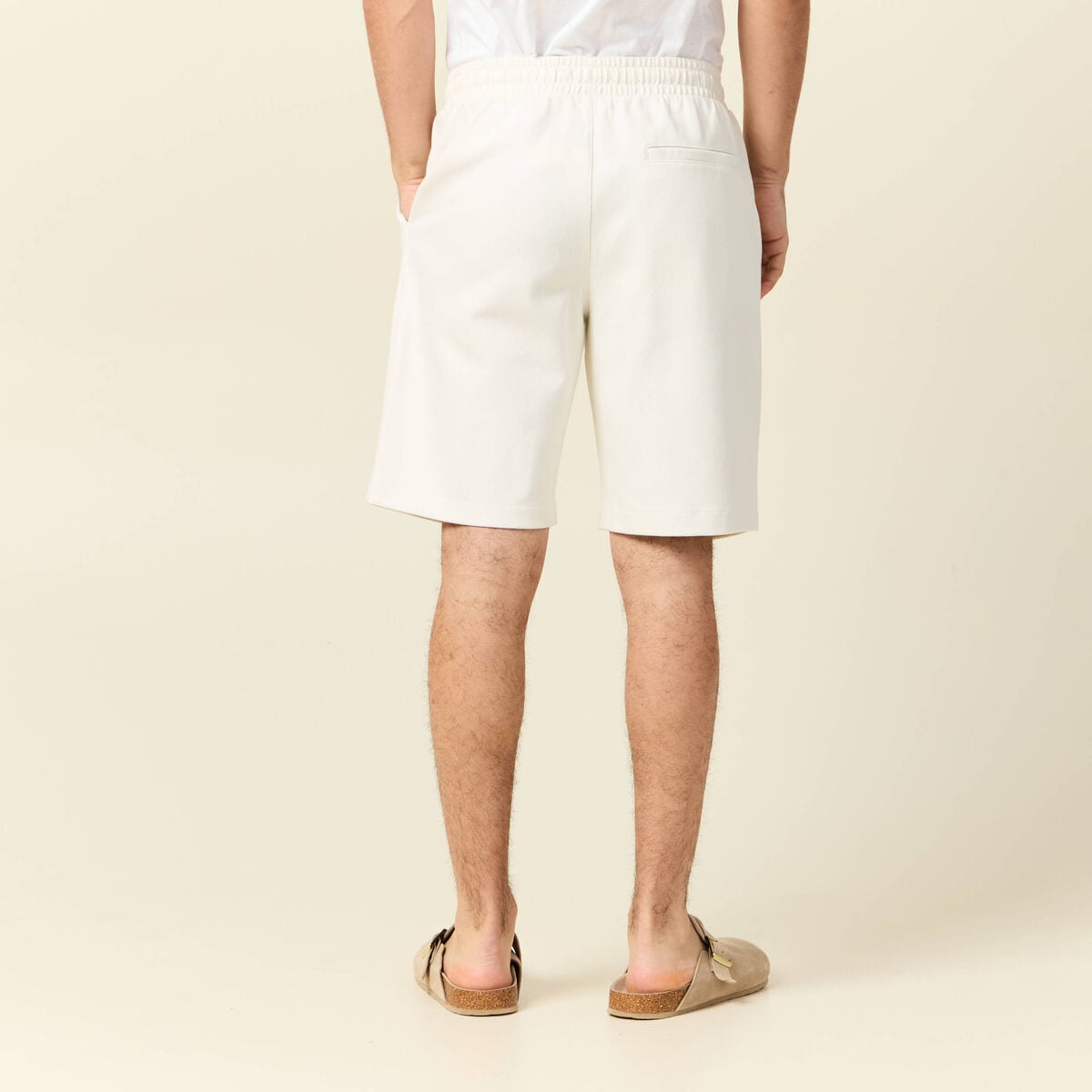 Bermuda droit &eacute;lastiqu&eacute; ecru homme