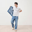 Polo cintr&eacute; en coton manches courtes blanc homme