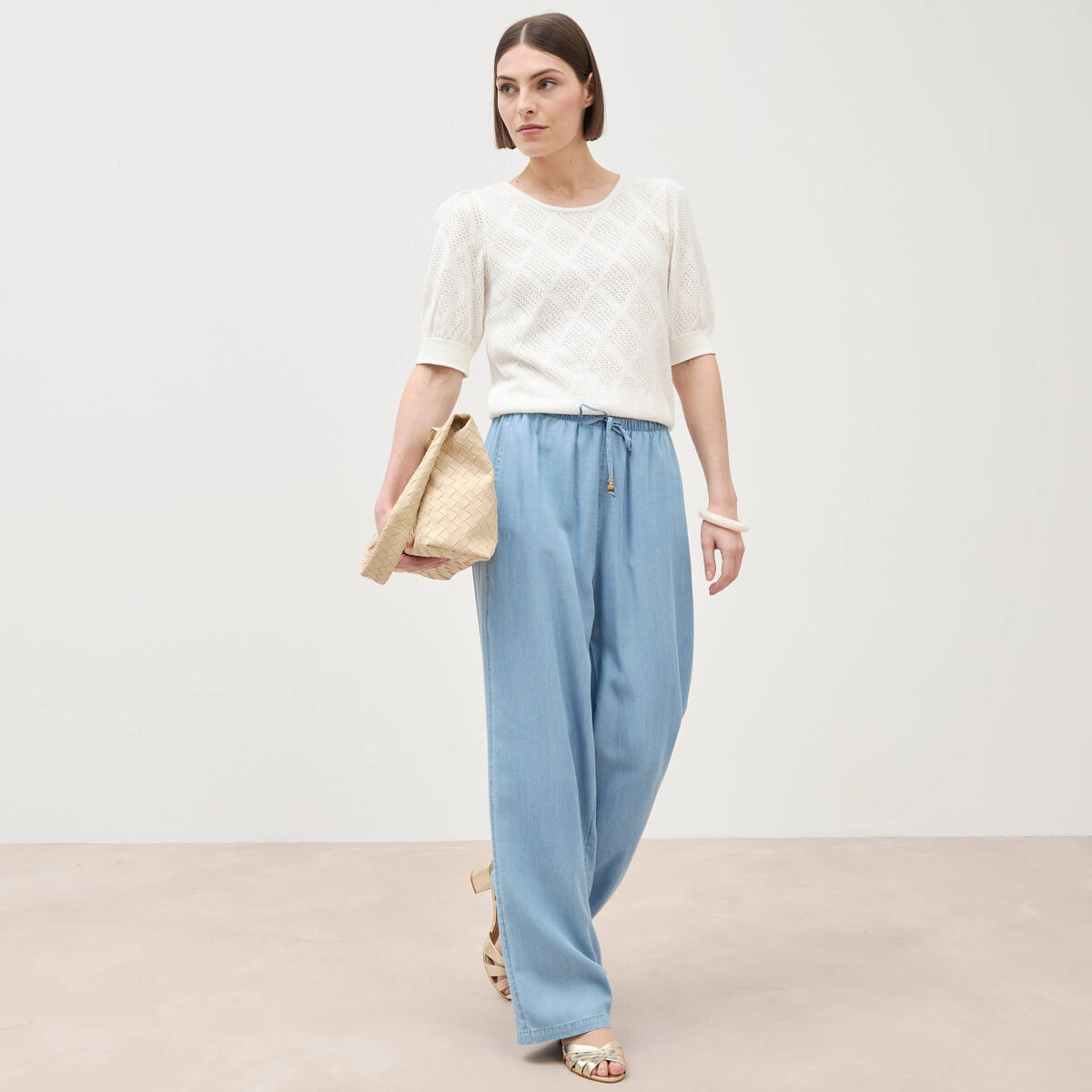 Pull ajour&eacute; droit court manches courtes ecru femme